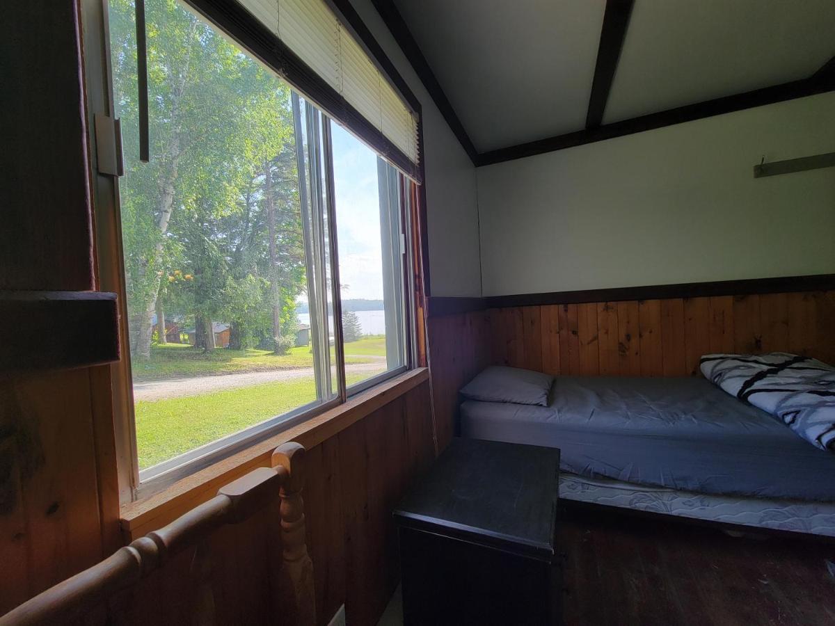 Chalet With Great Lake View Gracefield Exterior foto
